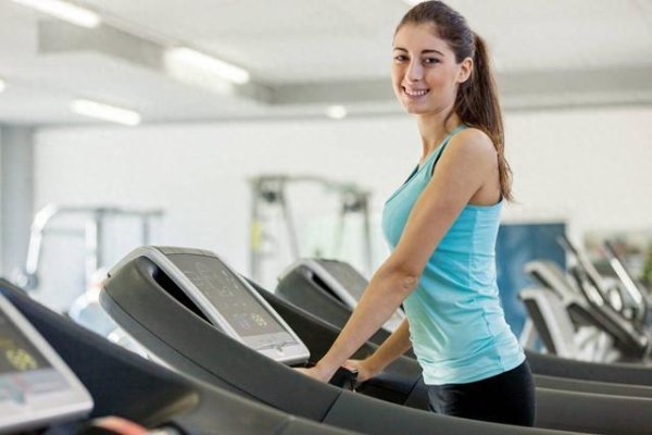 牛千万 跑步跑不动了，停下来走走，再继续跑，有效果吗？